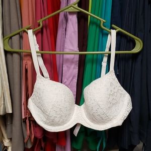 White lace bra